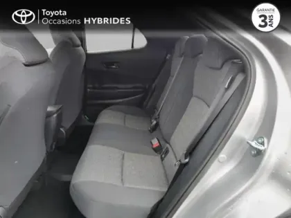 Photo 11 Toyota C-HR  2.0 Hybride Rechargeable 225ch Graphic MY26