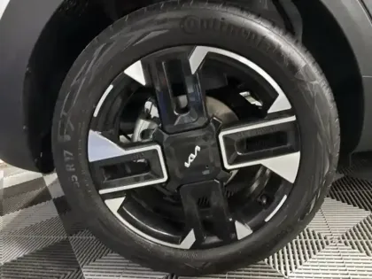 Photo 12 Kia Stonic  1.0 T-GDi 115ch MHEV GT-Line DCT7