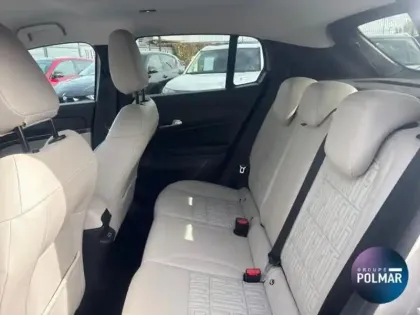 Photo 11 Fiat 600  1.2 Hybrid 100ch La Prima DCT6