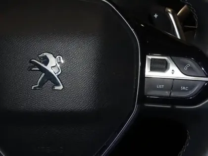 Photo 14 Peugeot 3008  1.2 PureTech 130ch S&S Allure Pack EAT8