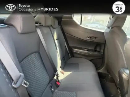 Photo 6 Toyota C-HR  122h Dynamic Business 2WD E-CVT MC19