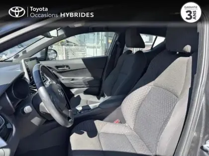 Photo 10 Toyota C-HR  122h Dynamic Business 2WD E-CVT MC19