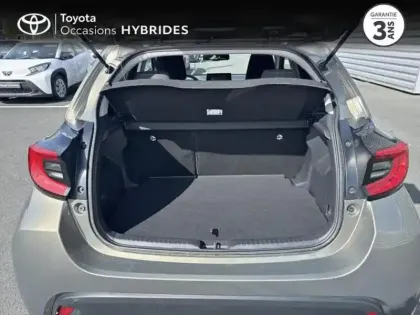 Photo 9 Toyota Yaris  116h Design 5p MC24