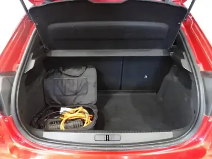 Photo 11 Peugeot 208  e- 136ch Style