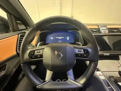 Photo 10 DS DS 7  Crossback E-TENSE 4x4 300ch Rivoli