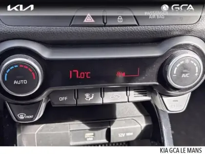 Photo 10 Kia Stonic  1.0 T-GDi 120ch MHEV Launch Edition DCT7