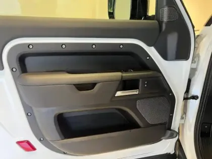 Photo 11 Land rover Defender  90 3.0 D200 Hard Top