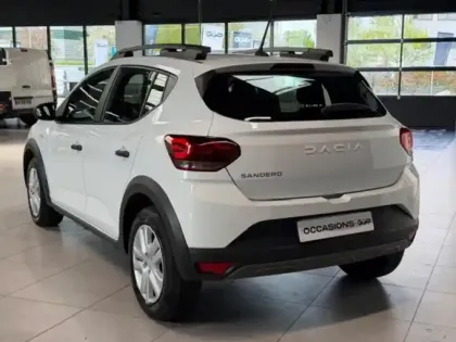 Photo 6 Dacia Sandero  1.0 ECO-G 100ch Essential -24