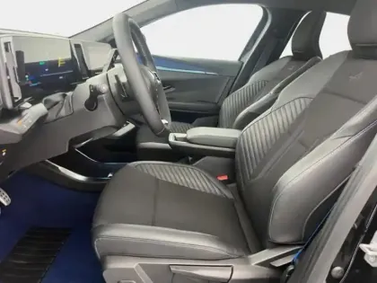 Photo 13 Renault Scenic  E-Tech Electric 220ch Techno option esprit Alpine grande autonomie -25