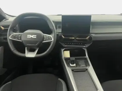 Photo 12 Dacia Bigster  1.8 hybrid 155ch Extreme