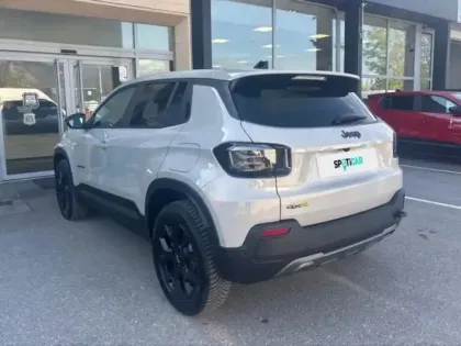 Photo 6 Jeep Avenger  1.2 Turbo T3 145ch MHEV Overland BVR6 4xe