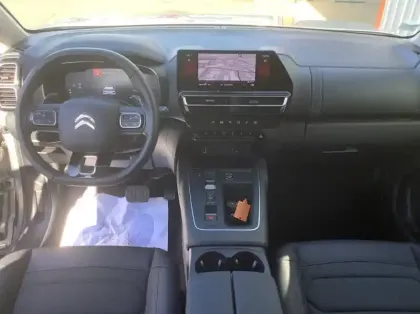 Photo 12 Citroën C5 aircross Hybride 136 e-DCS6 Plus