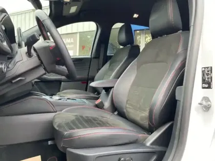 Photo 9 Ford Kuga 2.5 Duratec 180ch Hybrid FlexiFuel ST-Line X Powershift