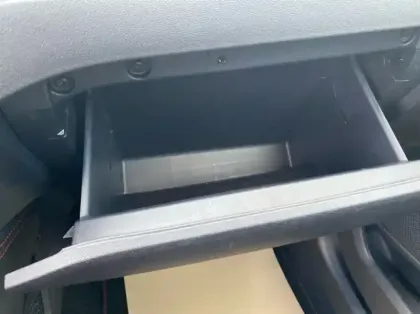 Photo 19 Ford Kuga 2.5 Duratec 180ch Hybrid FlexiFuel ST-Line X Powershift