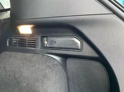 Photo 27 Ford Kuga 2.5 Duratec 180ch Hybrid FlexiFuel ST-Line X Powershift