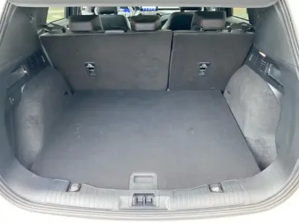 Photo 10 Ford Kuga 2.5 Duratec 180ch Hybrid FlexiFuel ST-Line X Powershift