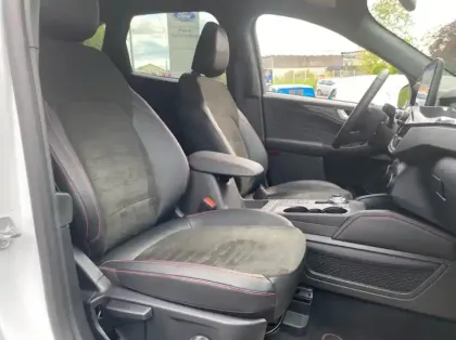 Photo 26 Ford Kuga 2.5 Duratec 180ch Hybrid FlexiFuel ST-Line X Powershift