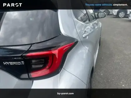 Photo 13 Toyota Yaris 116h Collection 5p MY22