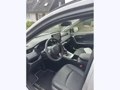 Photo 8 Toyota Rav4 Hybride 2WD 218ch Lounge