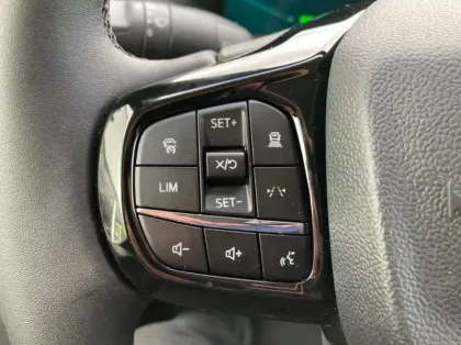 Photo 16 Ford Custom Fg 320 L1H1 Electrique 160 kW 218ch Batterie 64 kWh Limited