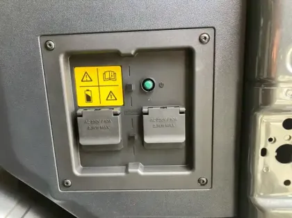 Photo 29 Ford Custom Fg 320 L1H1 Electrique 160 kW 218ch Batterie 64 kWh Limited