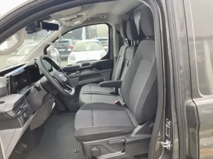 Photo 9 Ford Custom Fg 320 L1H1 Electrique 160 kW 218ch Batterie 64 kWh Limited