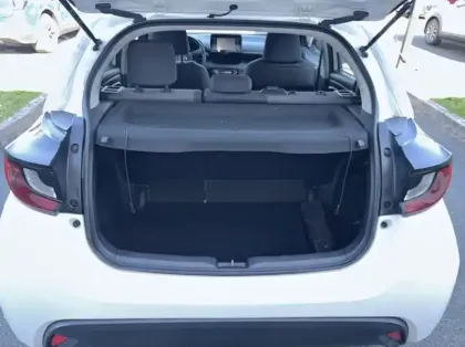 Photo 10 Mazda 2 Hybrid 1.5 116ch Pure