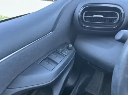 Photo 5 Mazda 2 Hybrid 1.5 116ch Pure