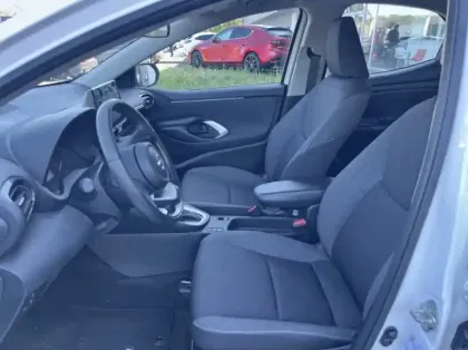 Photo 9 Mazda 2 Hybrid 1.5 116ch Pure