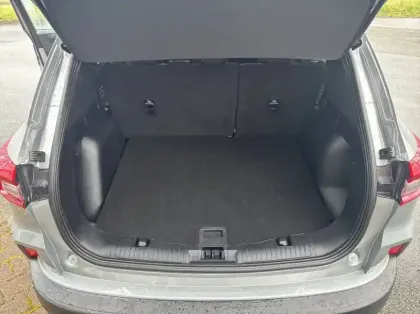 Photo 10 Ford Kuga 2.5 Duratec 180ch Hybrid FlexiFuel Titanium Business Powershift