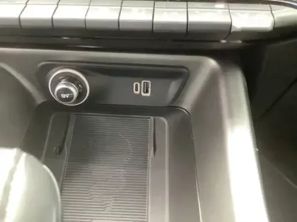 Photo 20 Alfa Romeo Tonale 1.5 Hybrid 160 ch VGT TCT7 Veloce