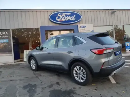 Photo 12 Ford Kuga 1.5 EcoBlue 120ch Titanium