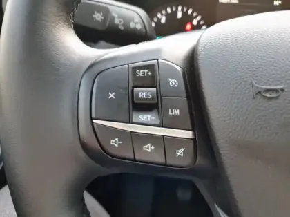 Photo 15 Ford Kuga 1.5 EcoBlue 120ch Titanium