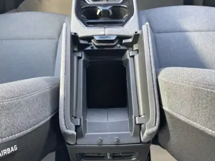 Photo 17 Renault Austral 1.2 TCe mild hybrid advanced 130ch Equilibre