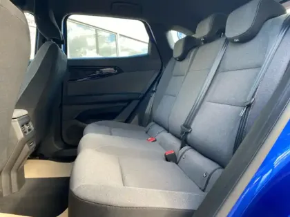 Photo 8 Renault Austral 1.2 TCe mild hybrid advanced 130ch Equilibre