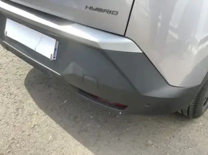 Photo 24 Peugeot 3008 Nouveau Hybrid 136 e-DCS6 Allure