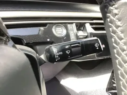 Photo 19 Peugeot 3008 Nouveau Hybrid 136 e-DCS6 Allure