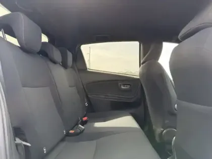 Photo 9 Toyota Yaris Hybride 1.5 VVT-I HYBRID Collection MC2 100