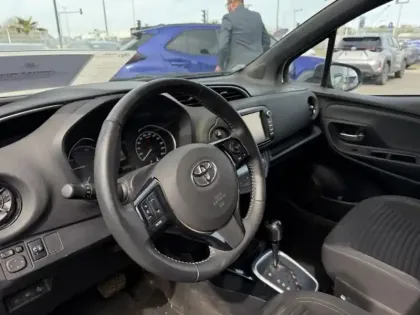 Photo 14 Toyota Yaris Hybride 1.5 VVT-I HYBRID Collection MC2 100