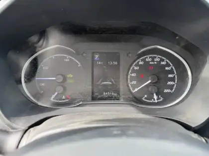 Photo 17 Toyota Yaris Hybride 1.5 VVT-I HYBRID Collection MC2 100