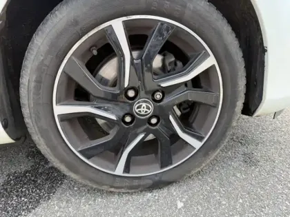 Photo 7 Toyota Yaris Hybride 1.5 VVT-I HYBRID Collection MC2 100