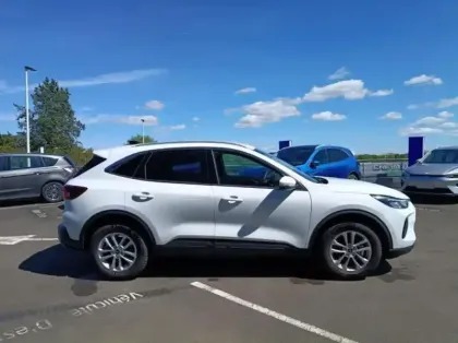 Photo 23 Ford Kuga 2.5 Duratec 180ch Hybrid FlexiFuel Titanium Business Powershift