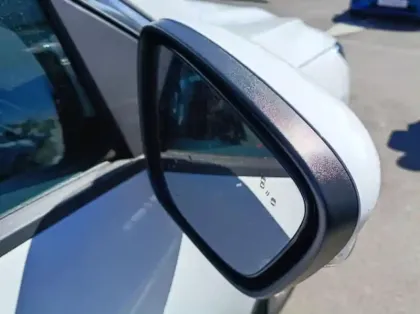 Photo 25 Ford Kuga 2.5 Duratec 180ch Hybrid FlexiFuel Titanium Business Powershift