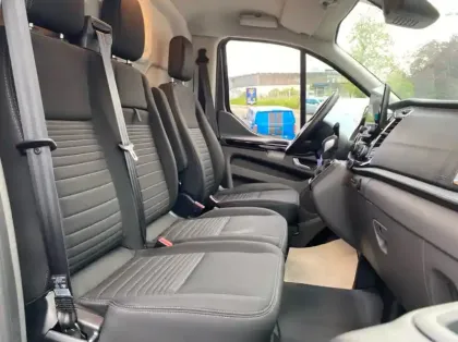 Photo 26 Ford Custom Fg 300 L1H1 2.0 EcoBlue 170ch Limited BVA8