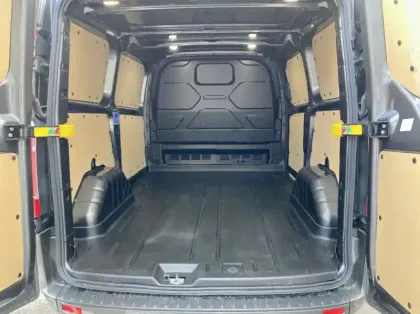 Photo 10 Ford Custom Fg 300 L1H1 2.0 EcoBlue 170ch Limited BVA8