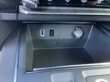 Photo 20 Citroën C5 aircross Hybride 145 e-DCS6 Max