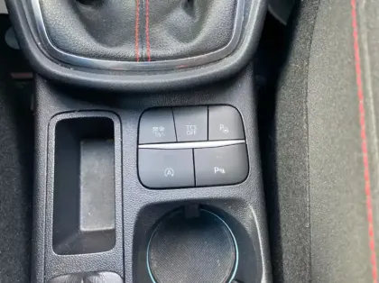 Photo 17 Ford Puma 1.0 Flexifuel 125ch S&S mHEV ST-Line