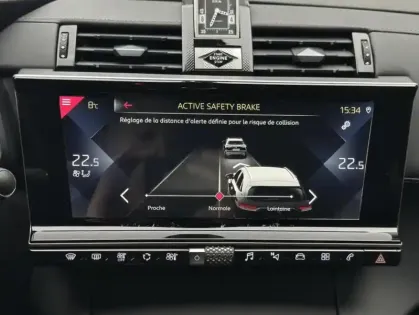 Photo 12 DS DS 7 PureTech 180 Automatique Executive