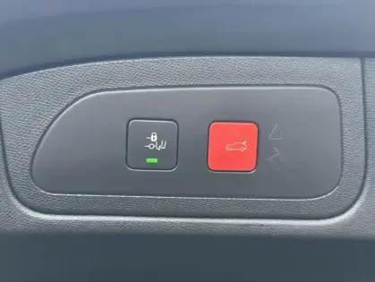 Photo 22 DS DS 7 PureTech 180 Automatique Executive