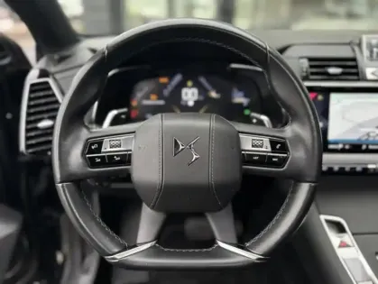 Photo 26 DS DS 7 PureTech 180 Automatique Executive